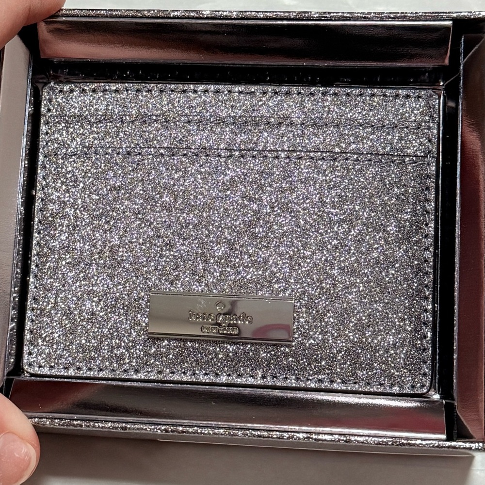 NWT Kate Spade Kenzie Boxed Glitter Small Card Holder in Silver Candied Flower - Picture 7 of 13